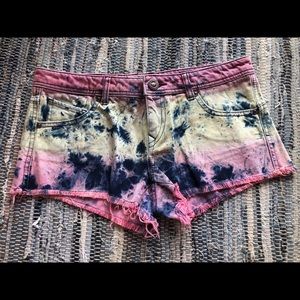 Volcom High Voltage Cut Off Fit